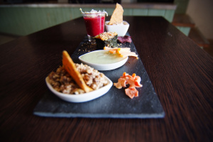 Feel Food | Bio - Local - Copieusement sain | Restaurant - Commande en ligne - Food Truck - Réception